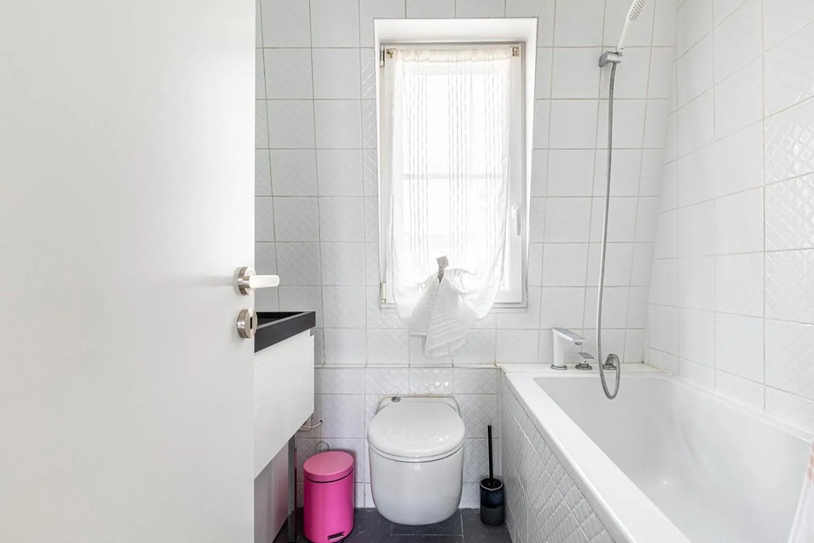 Guestready - Chic Nest Near Arc De Triomphe 아파트 *