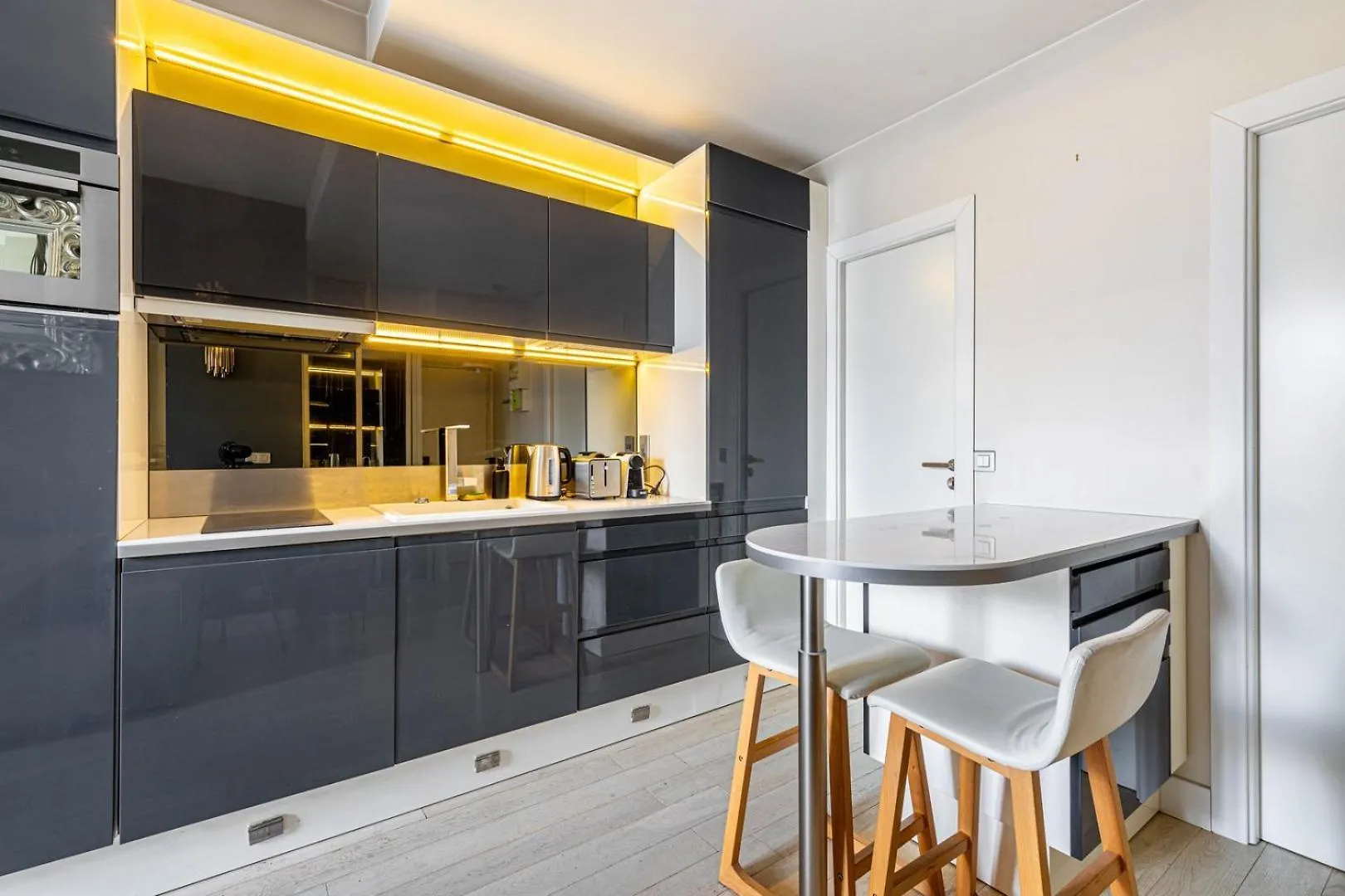 Guestready - Chic Nest Near Arc De Triomphe Apartment *